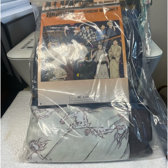 Haikyu!! 3rd Season Throw Blanket - Picture 3 of 3
